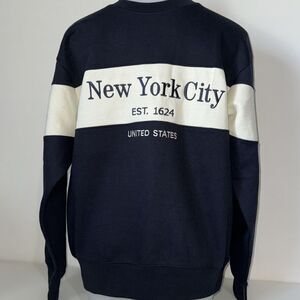 New York popular New York City unisex sweater Sz Large New